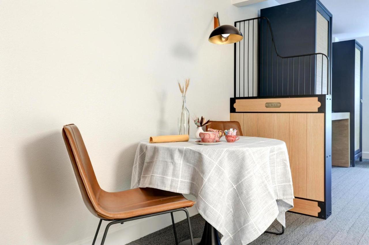לקסינגטון Elwood Hotel & Suites מראה חיצוני תמונה